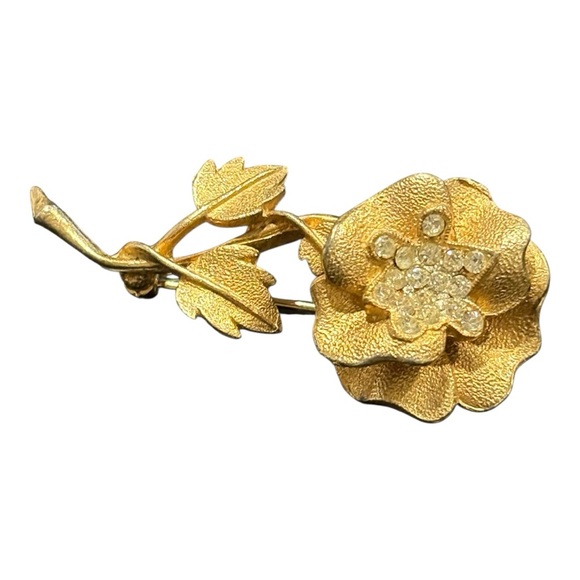 BSK Vintage Gold Tone Rose stemmed brooch w/rhinestones. JB8 - Picture 4 of 7